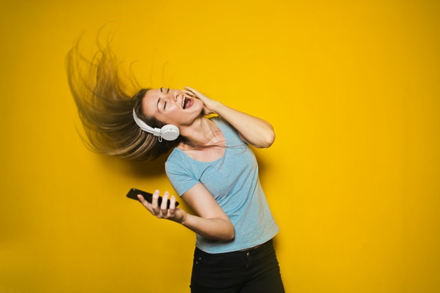 How to “rock out” with headphones without damaging your hearing? You can’t!