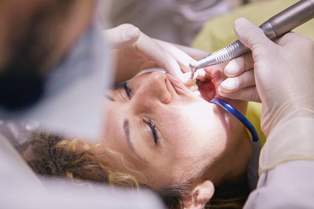 Dentists at risk for noise-induced hearing loss