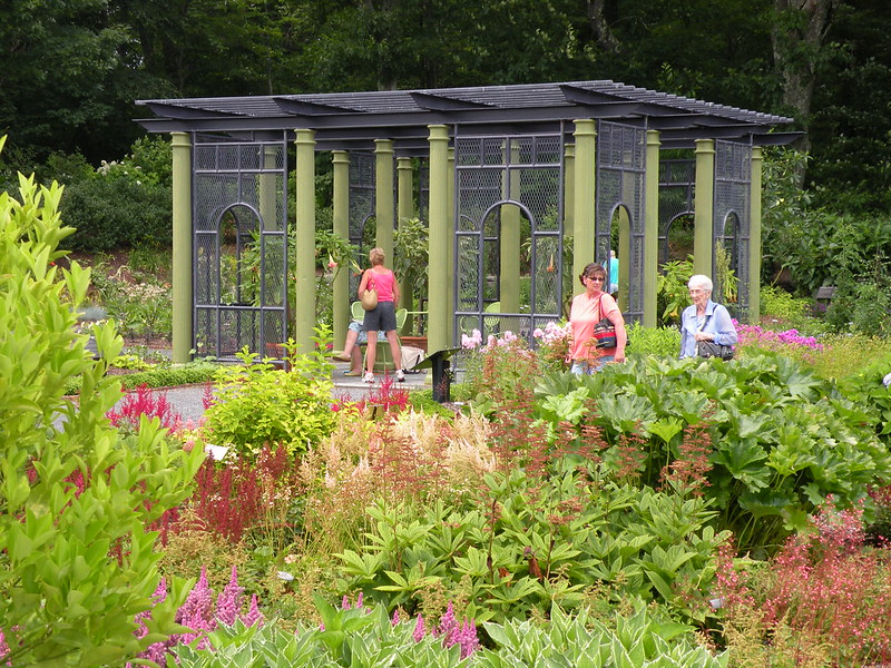 New England Botanic Garden 1st to receive AGZA Green Zone® certification