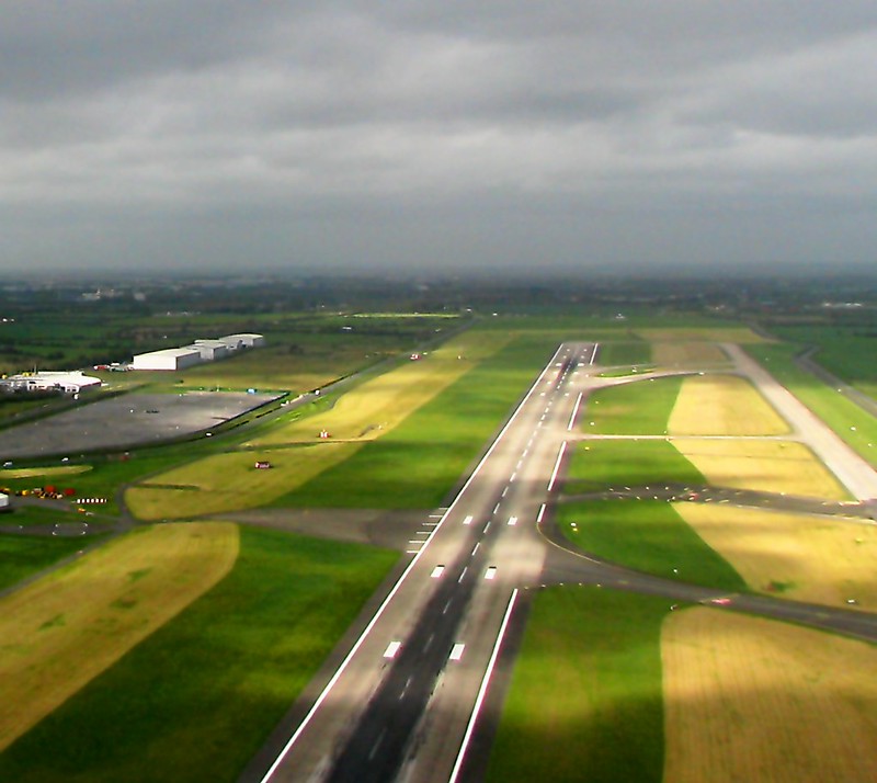 Dublin residents protest noisy flight paths