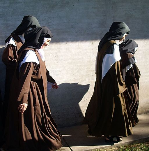 Noise compels nuns to move out of Brooklyn