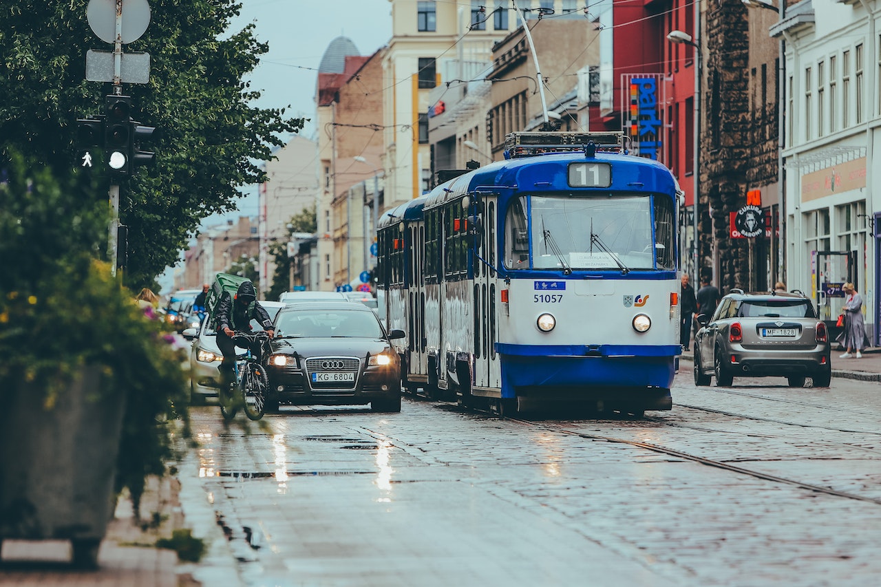 busy-neighborhood