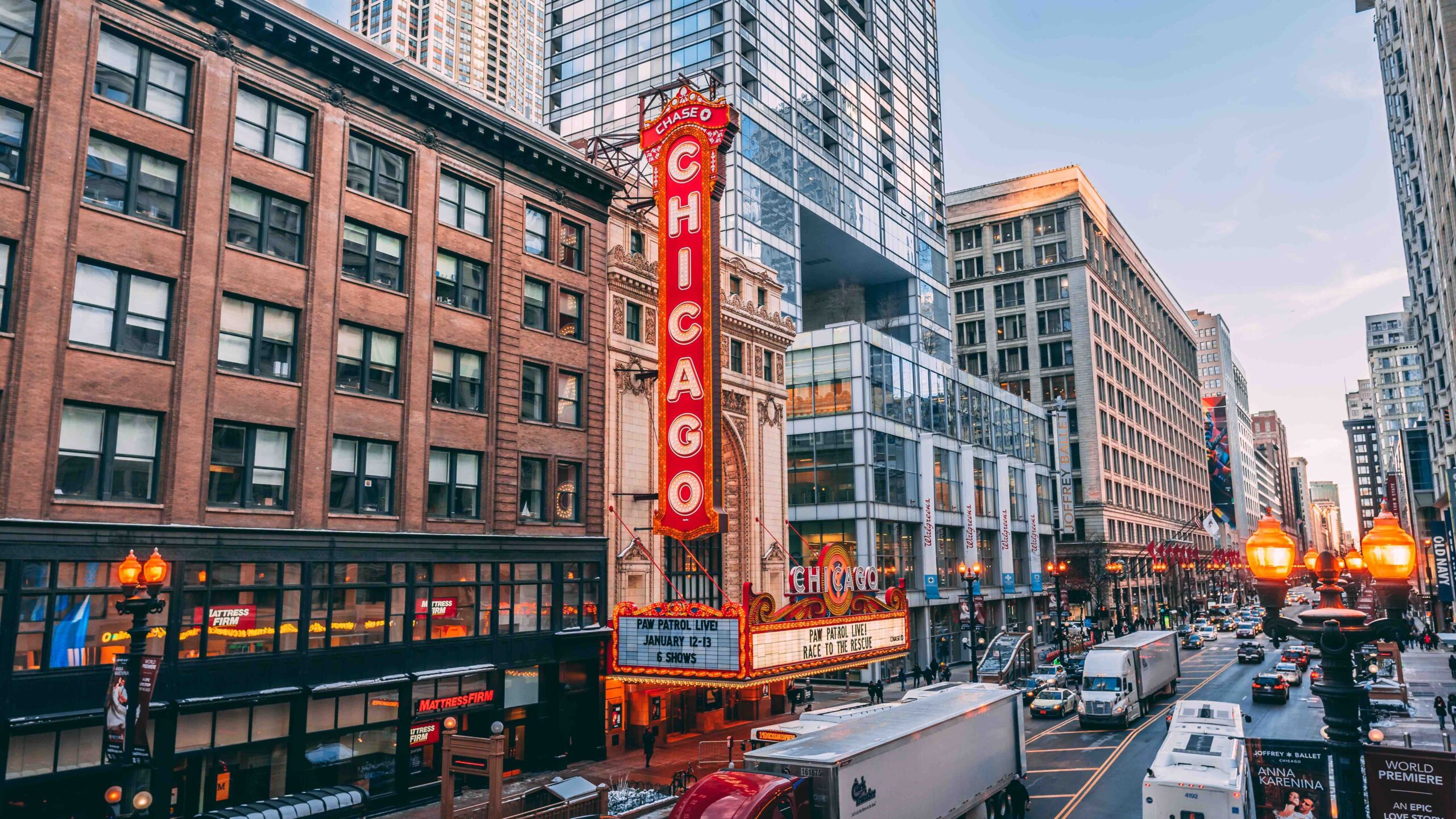 Chicago considers cracking down on noisy cars