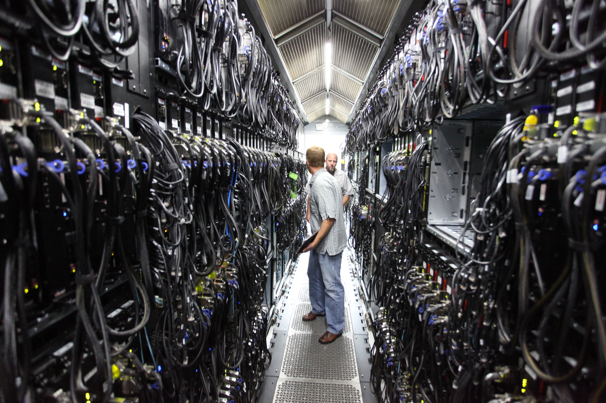 “Eerie hum” from Virginia data centers keeps locals up at night