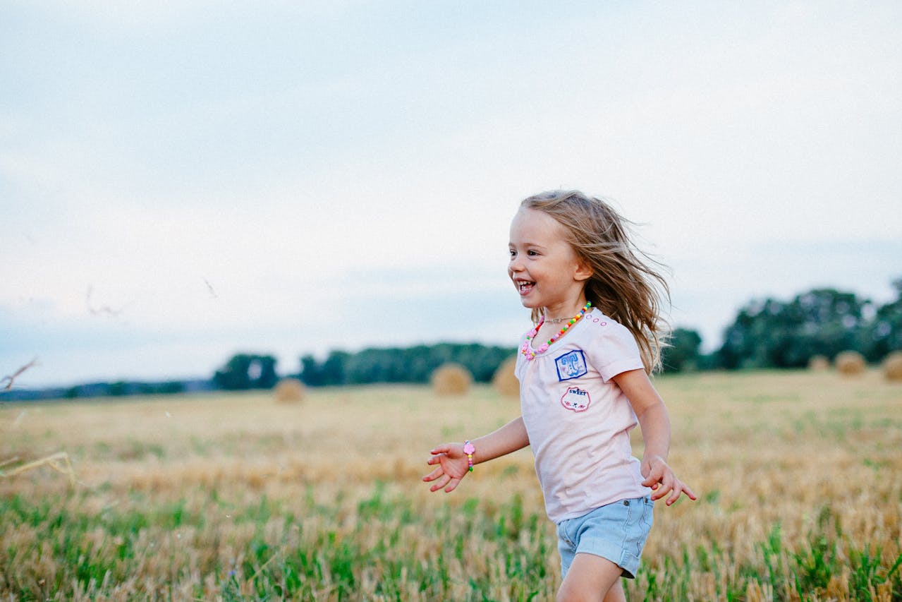 Can we protect kids using headphones?