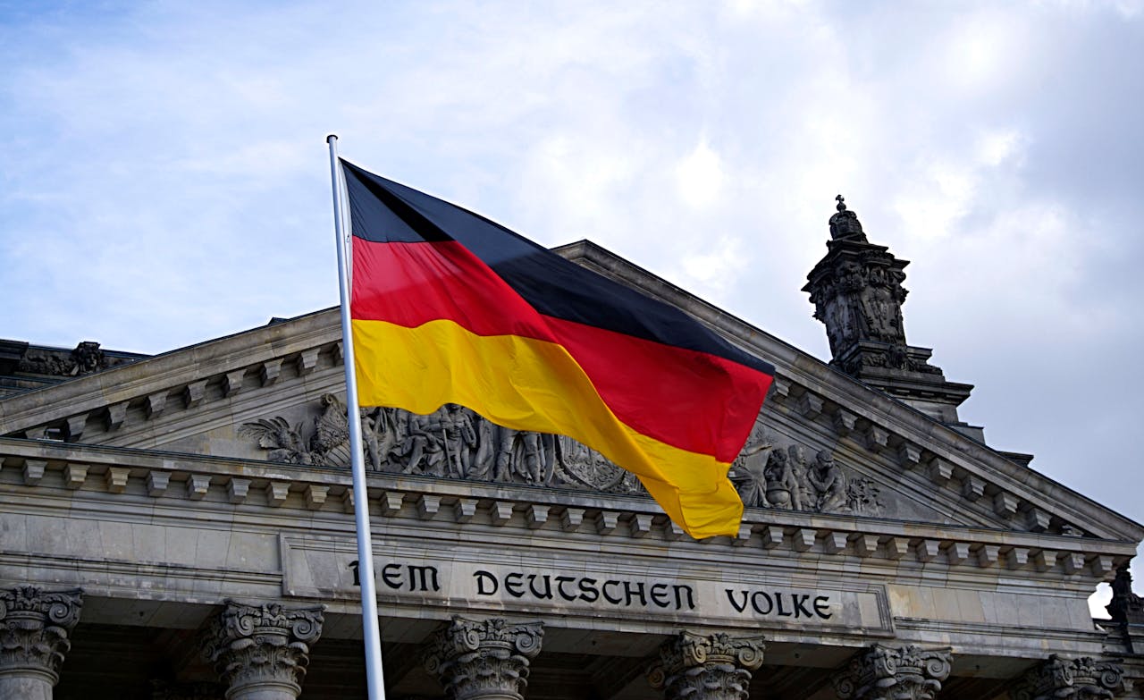 German government eyes expanded roadway