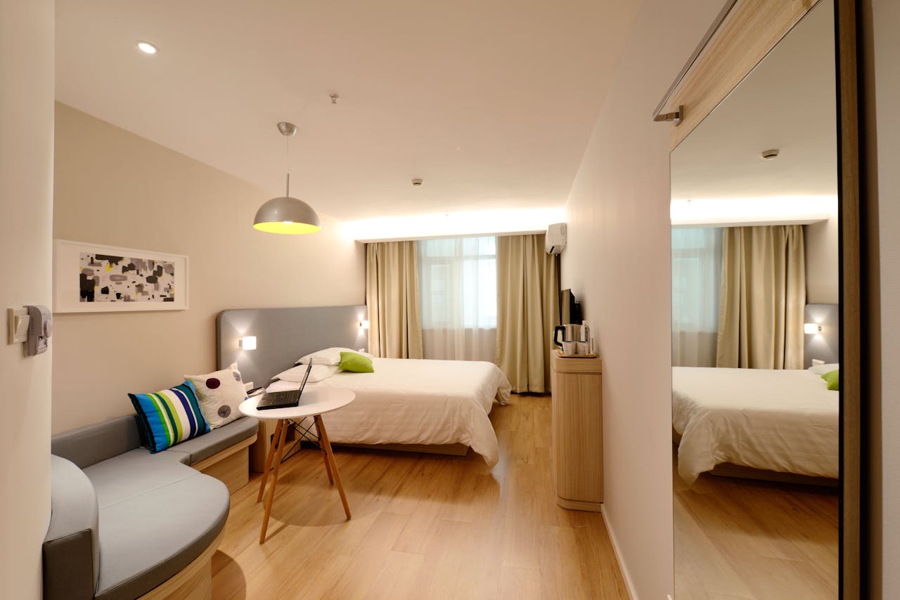 How to soundproof an apartment