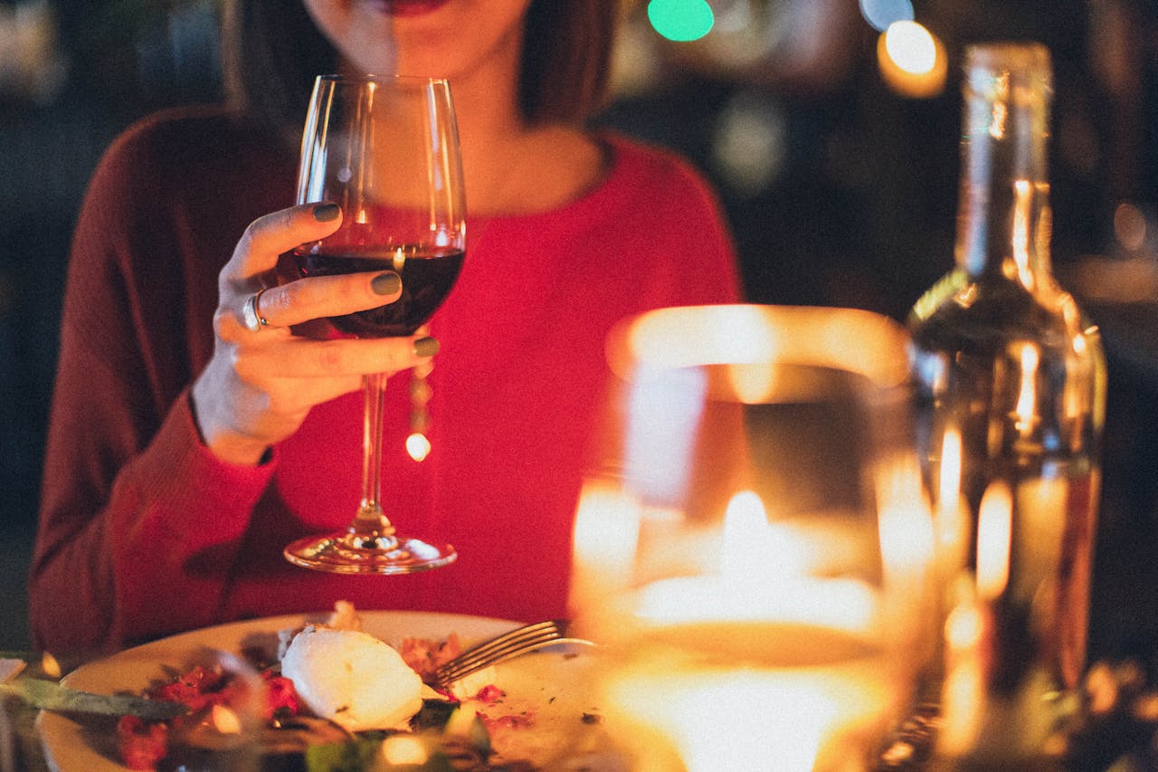 Dining out too noisy. Try earbuds?
