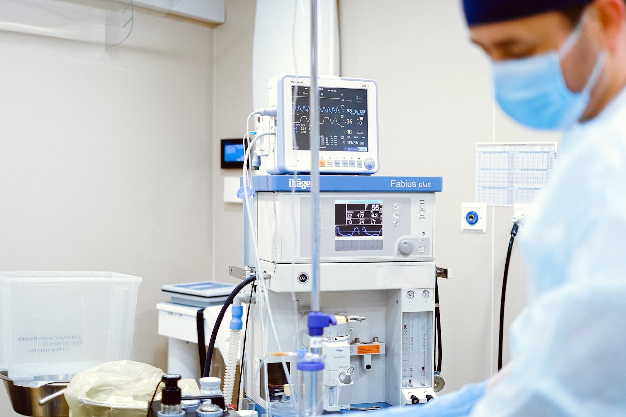 Intensive care units are too noisy